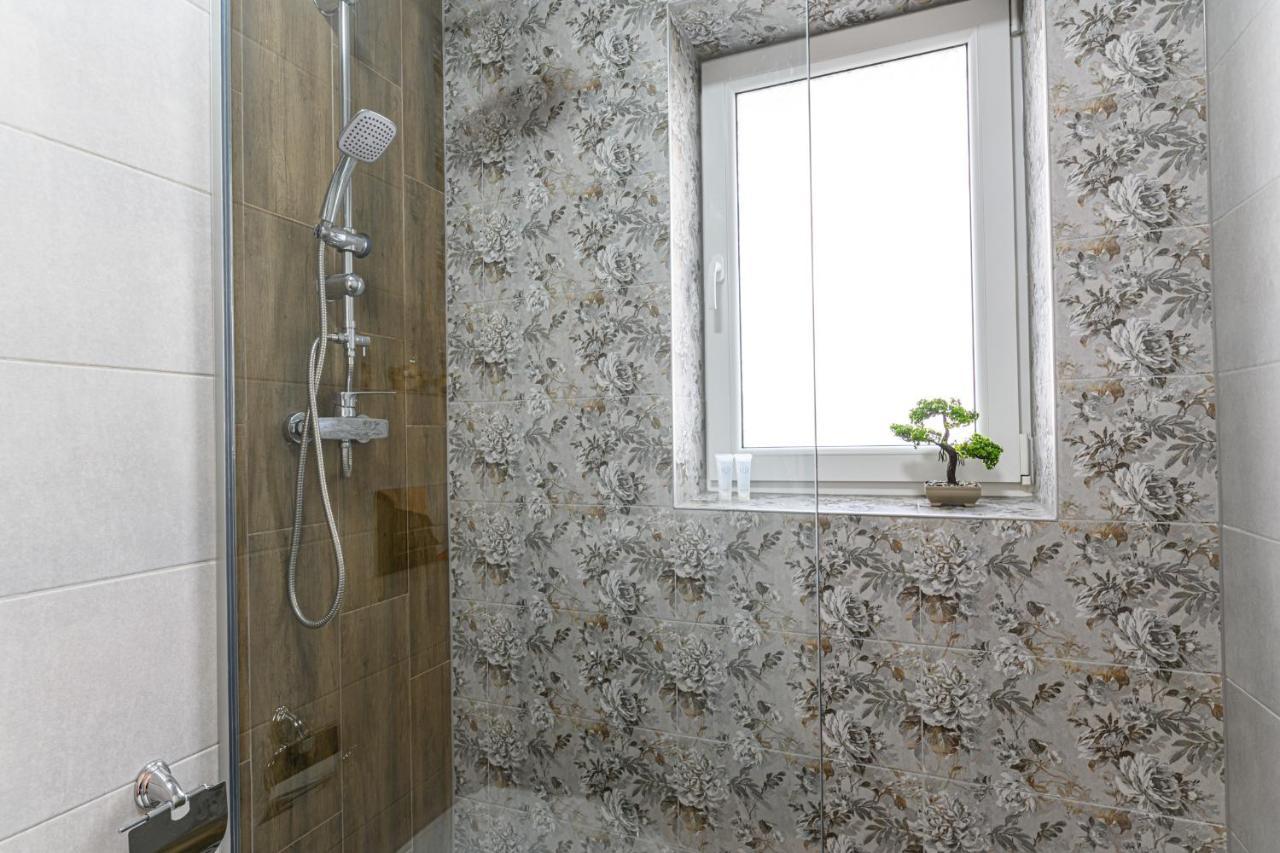 Zen Apartments Brasov Ngoại thất bức ảnh